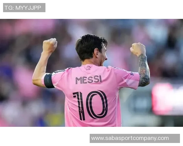 拉波尔塔称梅西为巴萨和足球的伟大传奇致敬时机需谨慎选择